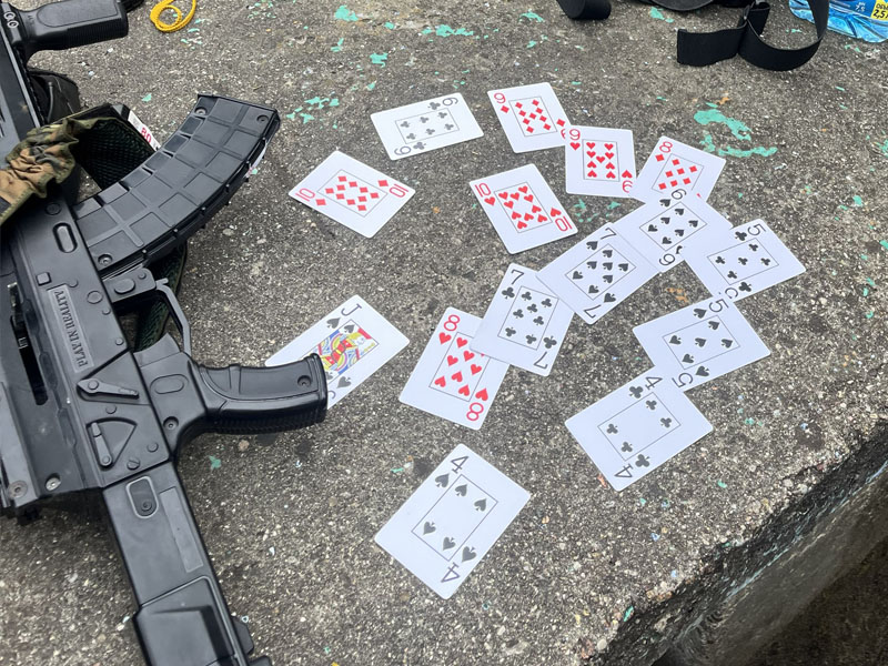 PokerRun — R-Group